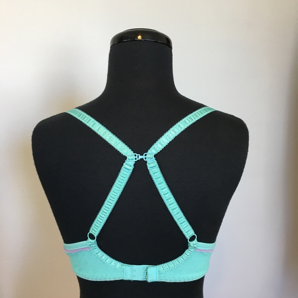 Freya Deco Vibe Underwire Convertible Plunge T-Shirt Bra, 30D - Picture 4 of 11